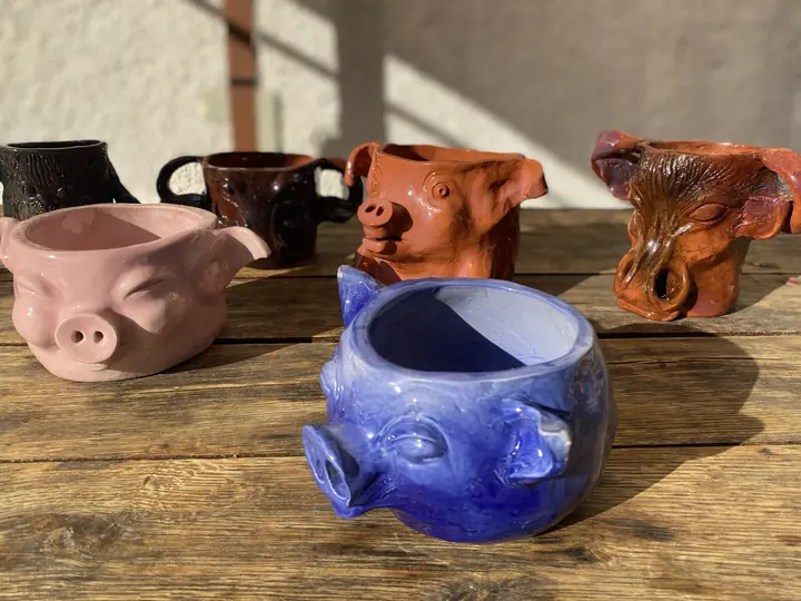 Tazas cerámicas «cerditos» hechas a mano